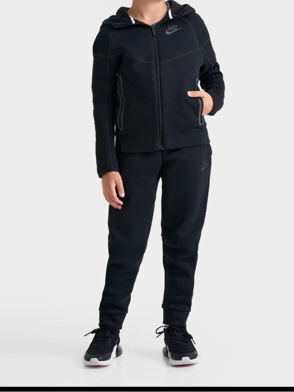 Nike Tech Fleece Boys Medium Black Hoodie Jogger Set